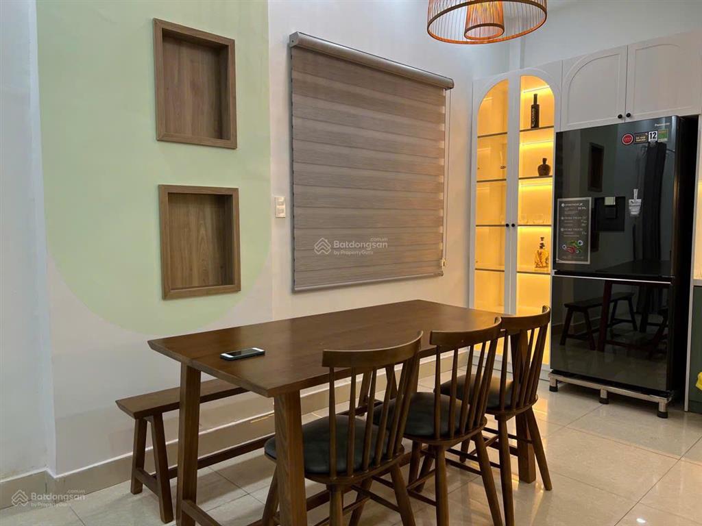 Chủ rất gấp bán nhà 139/ tân sơn nhì, 4.1m x 13m, hẻm xe hơi 5m, 2pn2wc, chỉ 5.9 tỷ