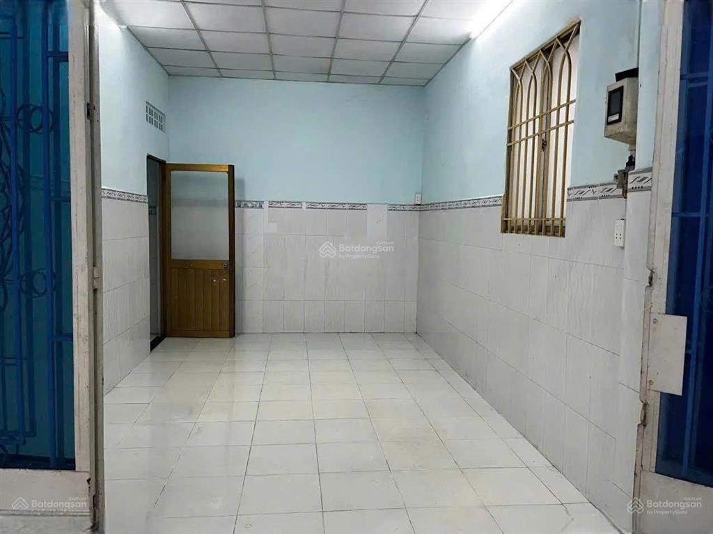 Cho thuê nhà lê trọng tấn, 7m x 25m, hẻm rộng rãi, khu dân trí cao, chỉ 10tr/tháng
