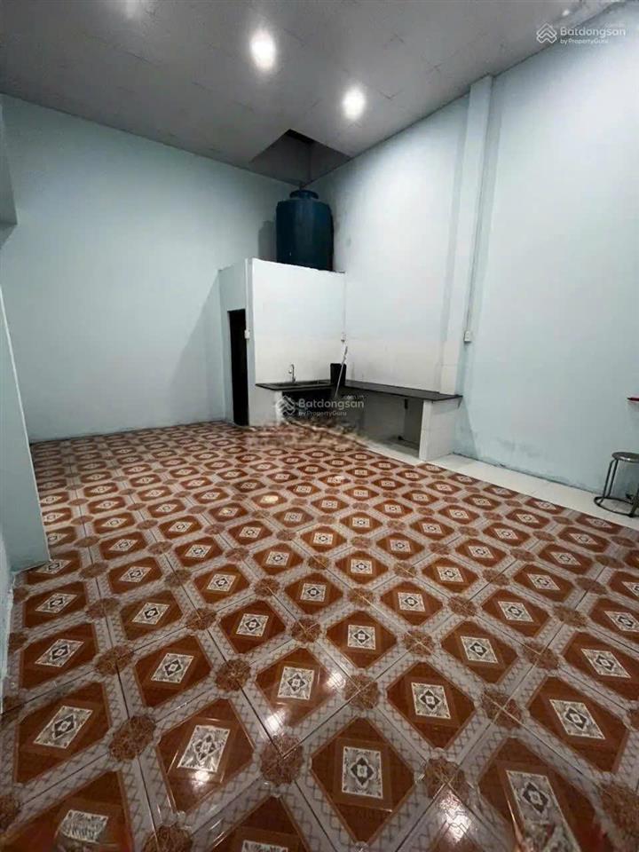 Cho thuê nhà lê trọng tấn, 7m x 25m, hẻm rộng rãi, khu dân trí cao, chỉ 10tr/tháng