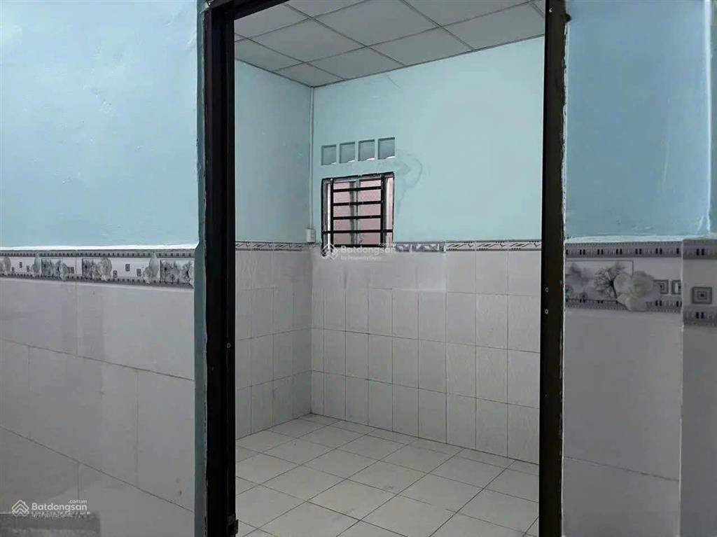 Cho thuê nhà lê trọng tấn, 7m x 25m, hẻm rộng rãi, khu dân trí cao, chỉ 10tr/tháng