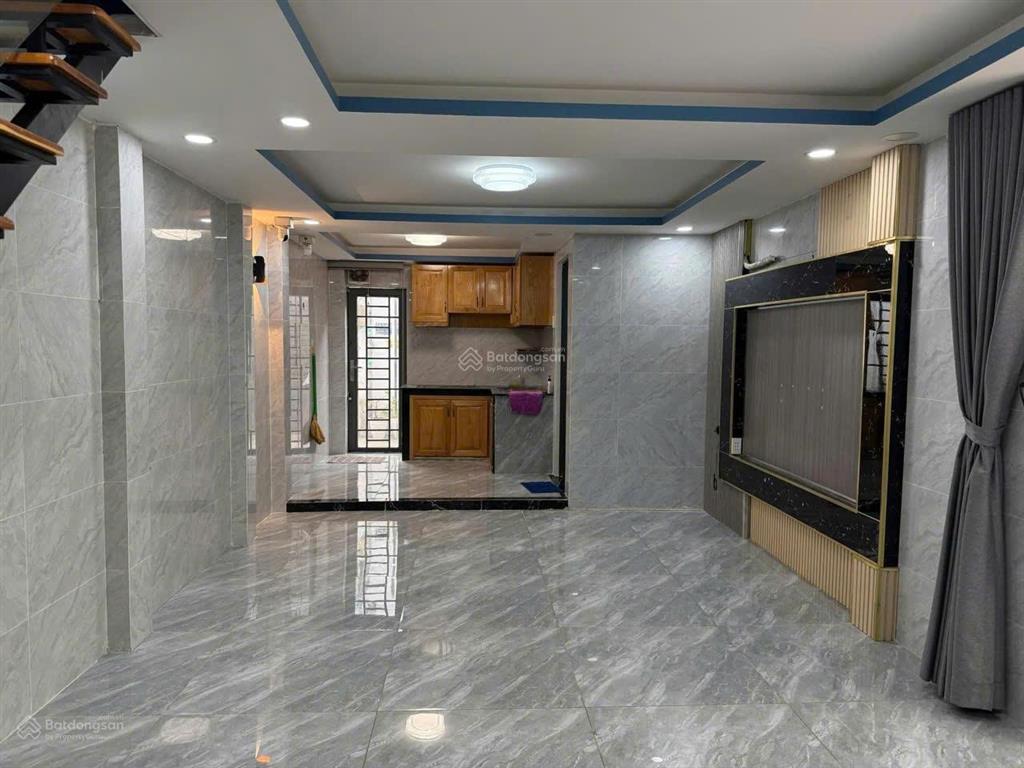 Siêu phẩm tân phú  hẻm xe hơi, thông  gần mặt tiền đoàn giỏi  4m x 11m  chỉ 4.6 tỷ