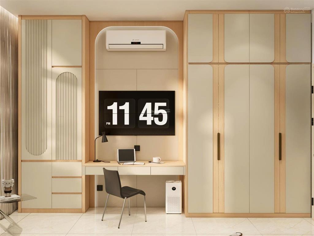 Nhà hẻm xe hơi  không ngập nước  ngắm máy bay
