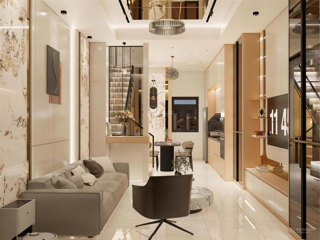 Nhà hẻm xe hơi  không ngập nước  ngắm máy bay