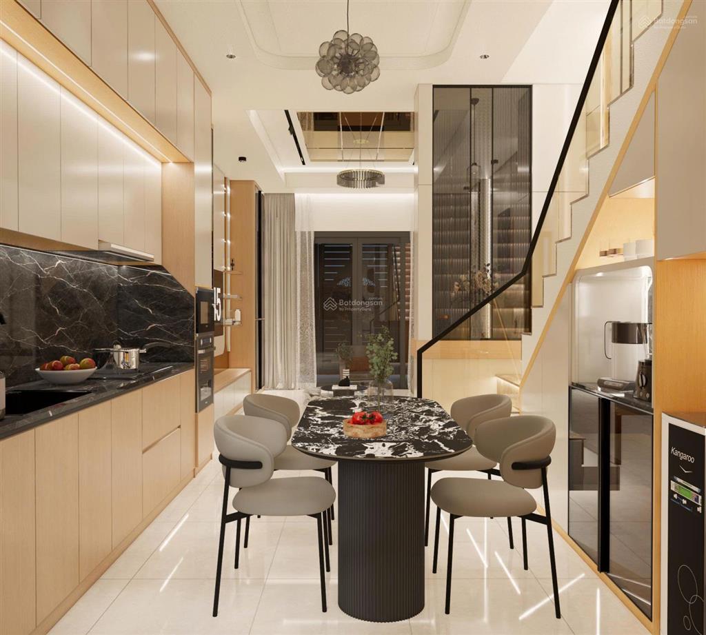 Nhà hẻm xe hơi  không ngập nước  ngắm máy bay