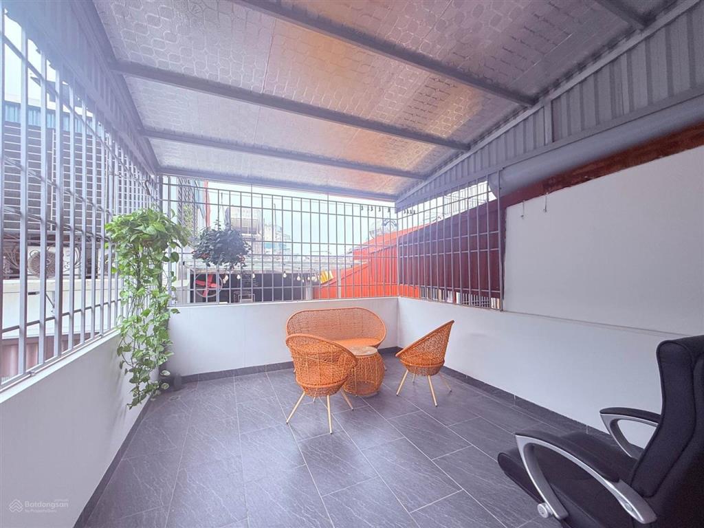 Chính chủ bán gấp căn nhà siêu đẹp p. việt hưng, 85m2, 2 mặt thoáng vĩnh viễn, 6 tầng thang máy