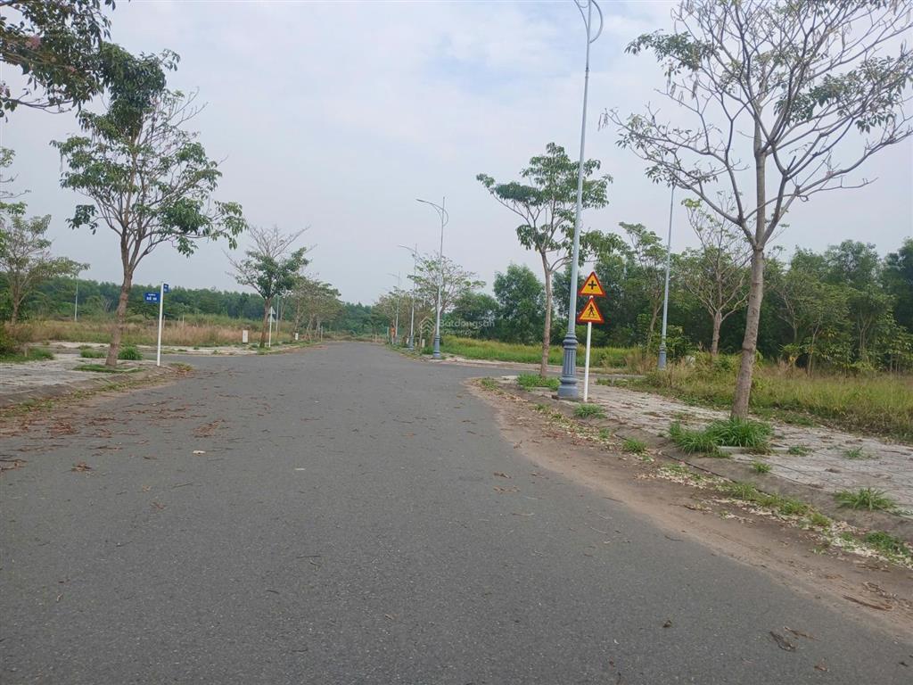 Chính chủ bán lô đất đường 18m dự án biên hoà new city khu hưng vượng