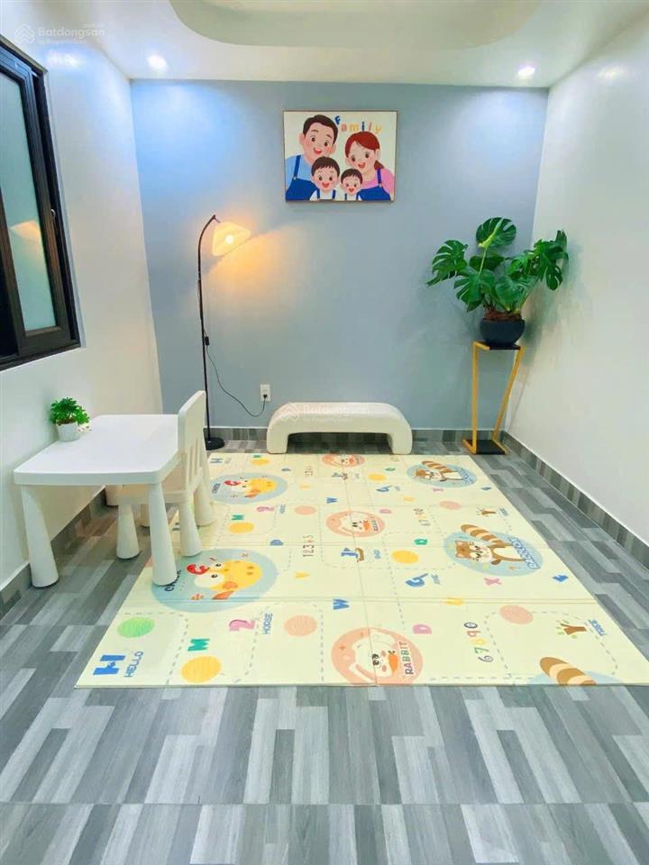 Bán gấp nhà riêng 3pn + 3wc tại ngõ 193 hồ sen thông ra chợ hàng 3,35 tỷ, 48m2 full đồ