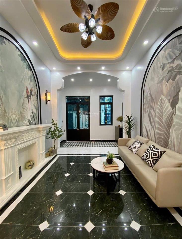 Bán gấp nhà riêng 3pn + 3wc tại ngõ 193 hồ sen thông ra chợ hàng 3,35 tỷ, 48m2 full đồ