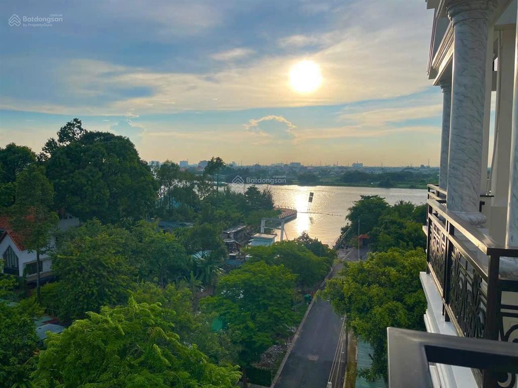 Nhà phố xây mới cực đẹp phù hợp ở  đầu tư ngay trục quốc lộ 13 thủ đức, shr giá 7,9 tỷ