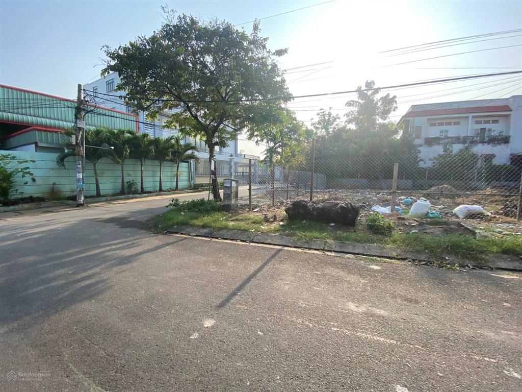 Bán lô đất thổ cư (11,5x22m) đường 668 trục quốc lộ 13 thông qua chợ hiệp bình thủ đức