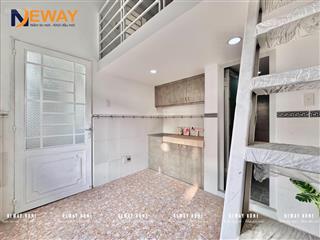 Duplex mới xây gác cao không dụng đầu gần tên lửa