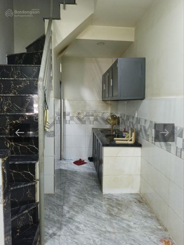 Chính chủ bán nr 18m2 tại huỳnh văn chính, 2pn, 3wc, giá 2,1 tỷ