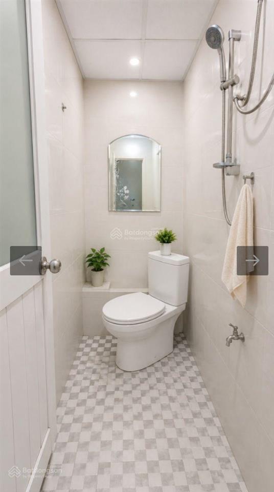 Bán nhà riêng tại đô đốc long, căn góc 2 mặt tiền, thoáng mát, 3,3 tỷ, 31 m2 giá siêu hời uy tín