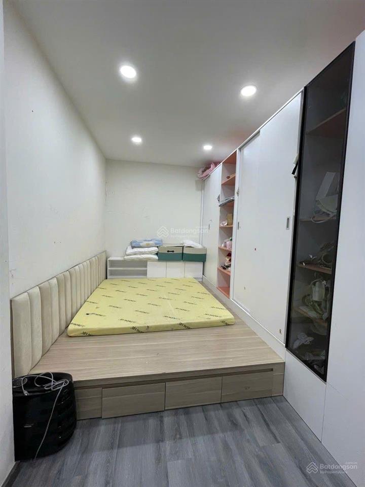 Nhà riêng hot 4 tầng hẻm xe tải tại đường 14, bình hưng hòa a, q.bình tân,9,5 tỷ, 100m2 alo em ạ