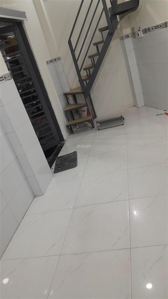 Bán nr tại ni sư huỳnh liên,giá thương lượng, 2,99 tỷ, 22m2, 2pn, 2wc, 3 tầng đẹp, tiện ích nhiều