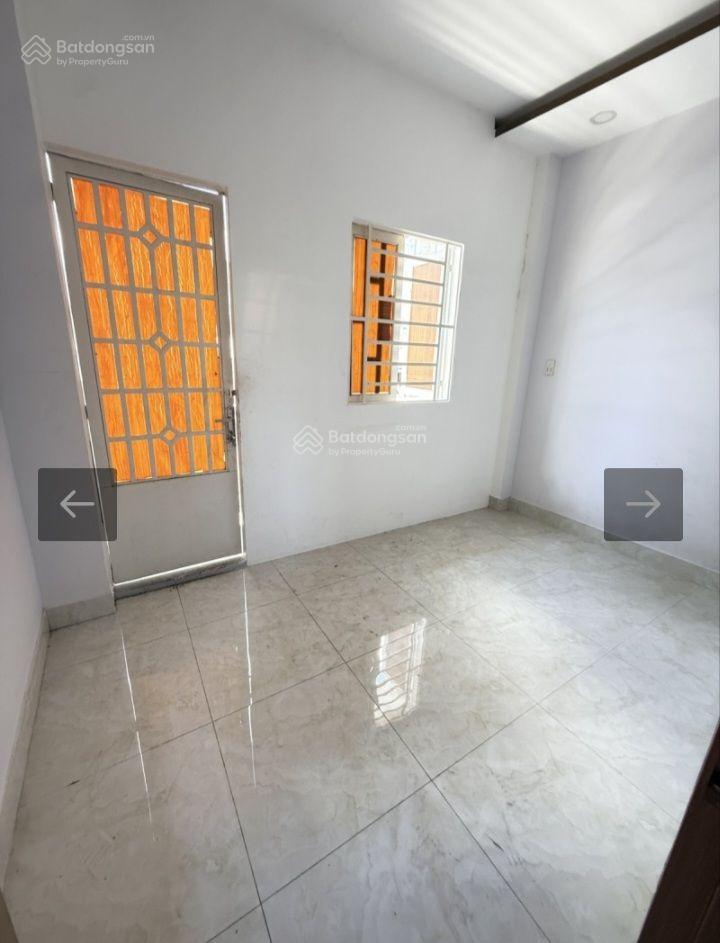 Bán nr 3 tầng tại âu cơ,giá thương lượng 3,65 tỷ, 28m2, 2pn, 2wc, 4x7= 28m2 alo 0965 177 *** vũ nam