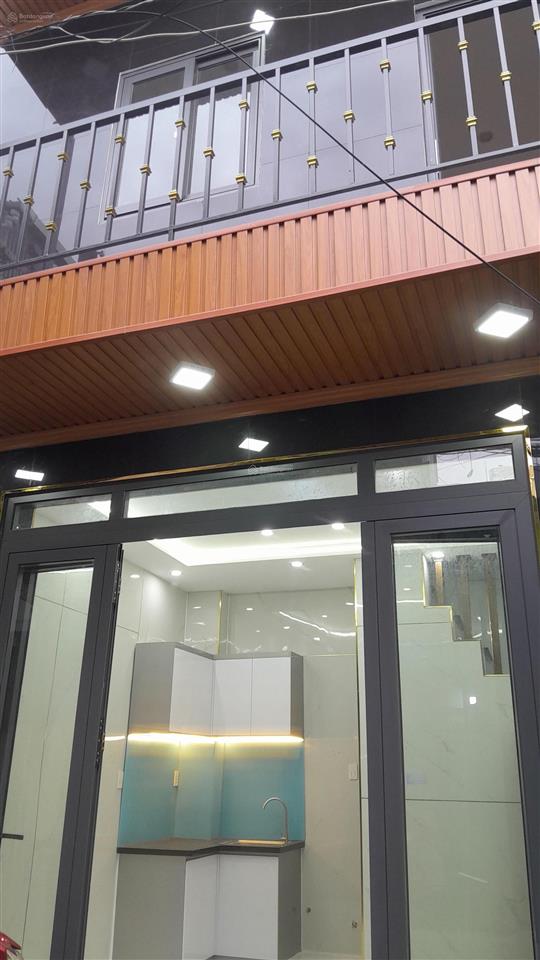 Bán nr view đẹp tại phú thọ hòa, giá thương lượng 2,5 tỷ, 17m², 1pn, 2wc, 2 tầng