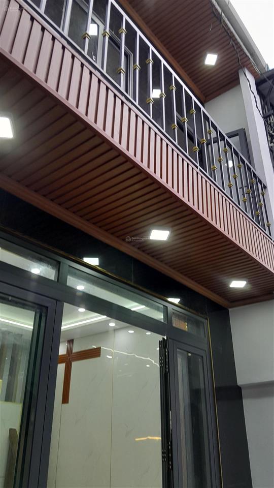 Bán nr view đẹp tại phú thọ hòa, giá thương lượng 2,5 tỷ, 17m², 1pn, 2wc, 2 tầng