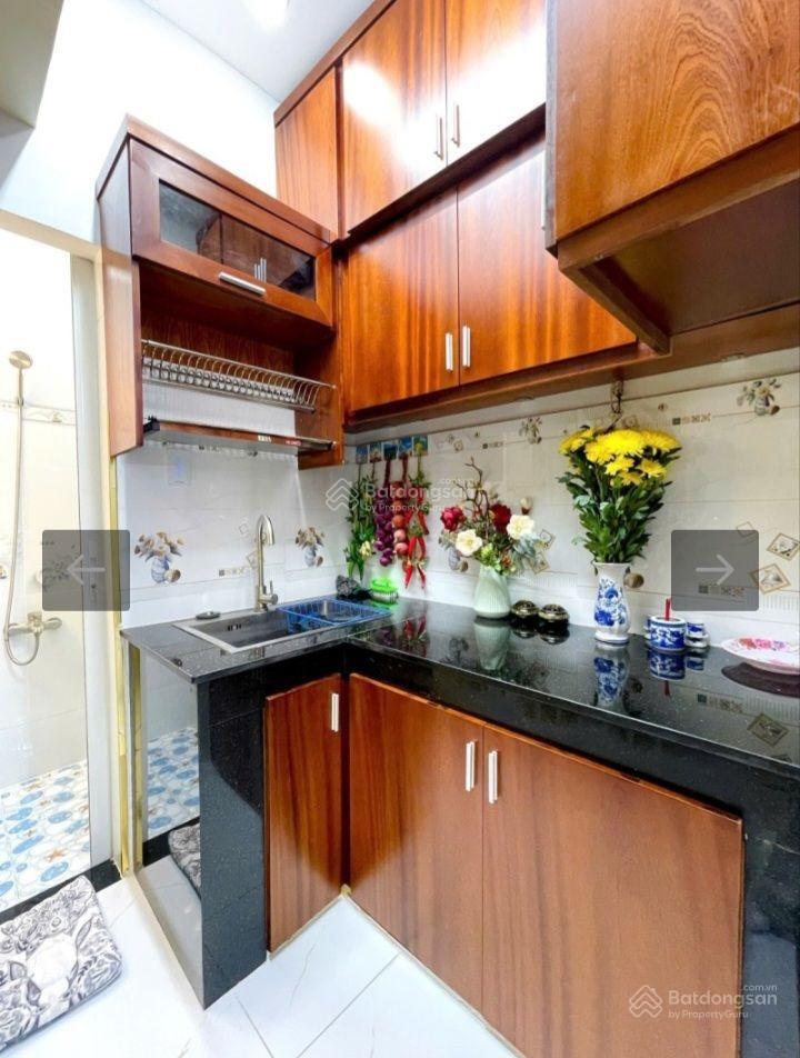 Bán nr nguyễn hồng đào, giá thương lượng 4,3 tỷ, 21m², 2pn, 2wc, view đẹp siêu hot