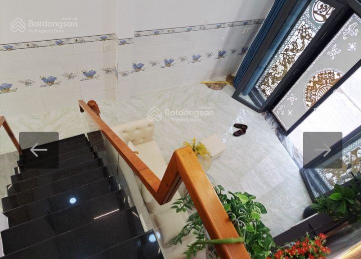 Bán nhà đẹp xuất sắc tại hương lộ 2, giá thương lượng 2,98 tỷ, 40m², 2pn, 1wc hẻm thông alo