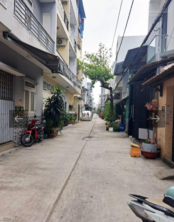 Bán nhà đẹp xuất sắc tại hương lộ 2, giá thương lượng 2,98 tỷ, 40m², 2pn, 1wc hẻm thông alo