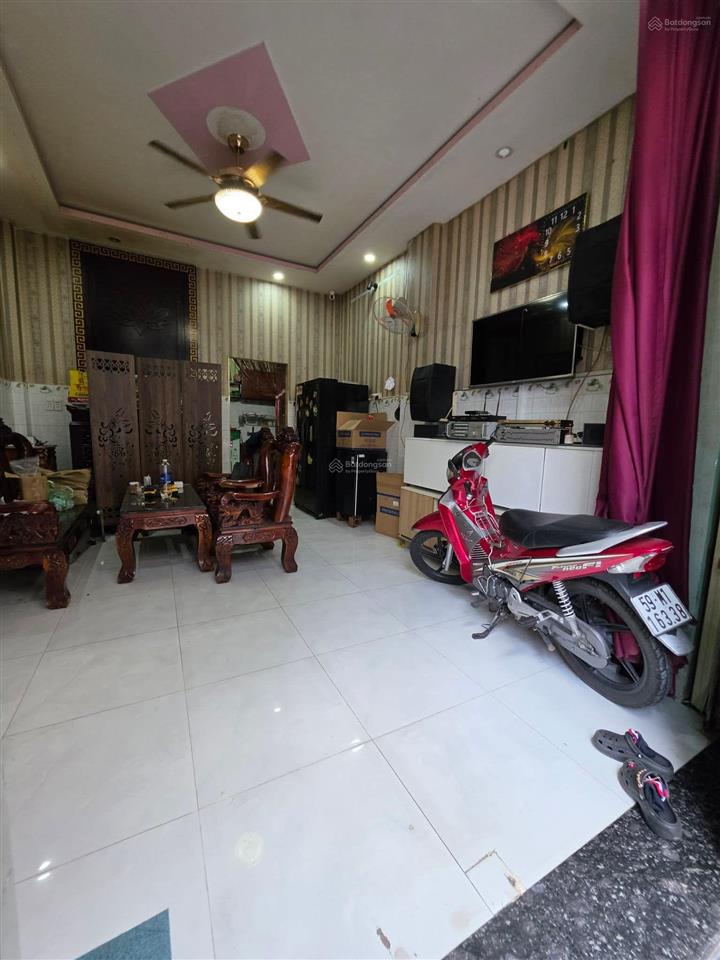 Bán nhà riêng đẹp tại phú thọ hòa, giá thương lượng 4,55 tỷ, 32m², 3pn, 3wc, tiện ích đầy đủ