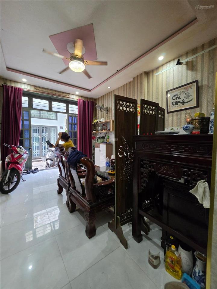 Bán nhà riêng đẹp tại phú thọ hòa, giá thương lượng 4,55 tỷ, 32m², 3pn, 3wc, tiện ích đầy đủ