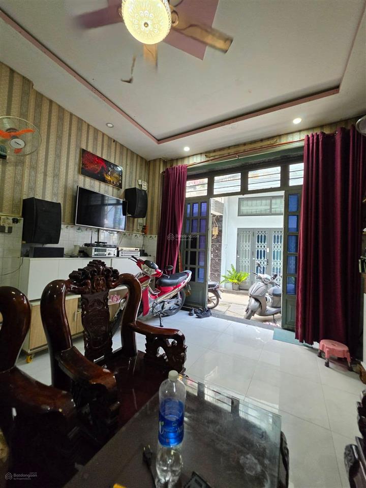 Bán nhà riêng đẹp tại phú thọ hòa, giá thương lượng 4,55 tỷ, 32m², 3pn, 3wc, tiện ích đầy đủ