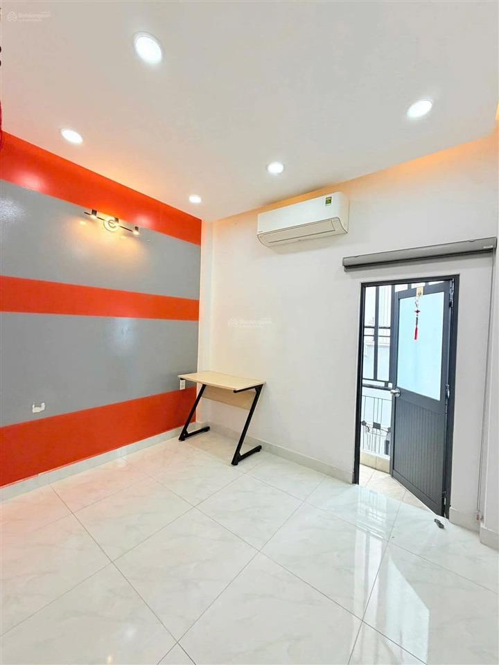 Bán nr tại trần văn ơn, tân phú hẻm ô tô giá thương lượng 3,95 tỷ, 28m2, 2pn, 2wc nhà mới alo