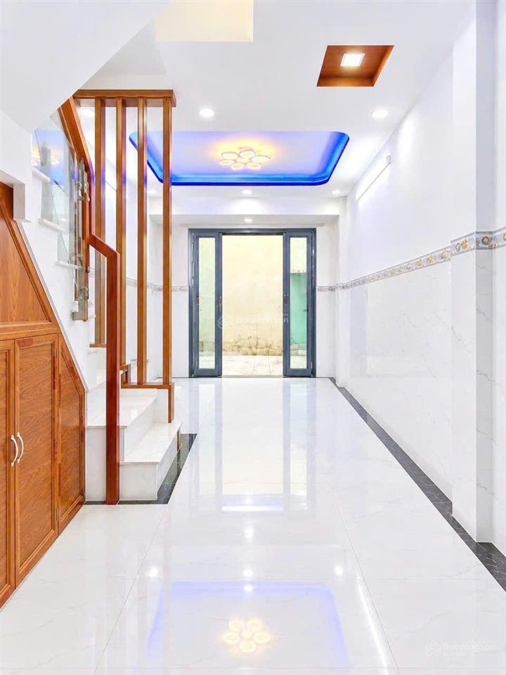Nhà mới đón chủ mới đẹp xuất sắc tại ni sư huỳnh liên tân, 3,45 tỷ, 24m2  em vũ nam