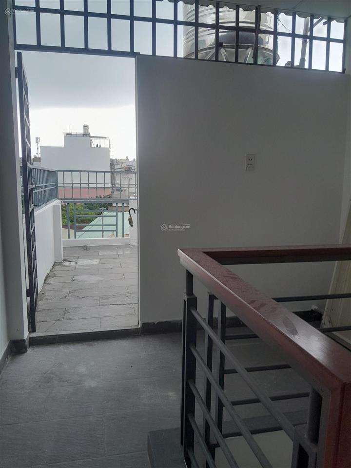 Bán nhà 22m2, giá tl 3,8 tỷ ở gò dầu, 2pn, 3wc, 4t, pháp lý đầy đủ không lộ giới không quy hoạch