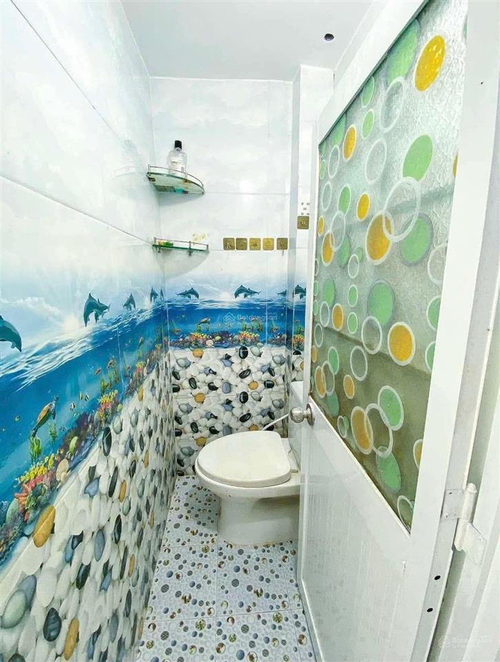 Bán nhà đẹp tại đội cung, hẻm xe hơi giá thương lượng 3,2 tỷ, 14.9m2, 2pn, 3wc, mặt tiền 5m