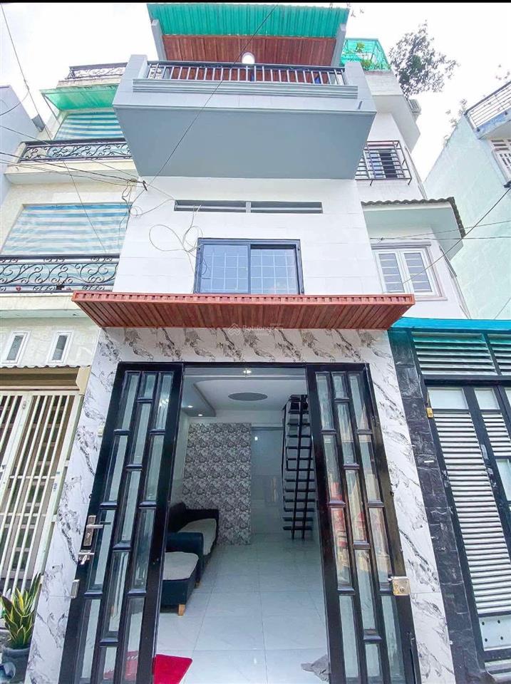 Bán nhà đẹp tại đội cung, hẻm xe hơi giá thương lượng 3,2 tỷ, 14.9m2, 2pn, 3wc, mặt tiền 5m