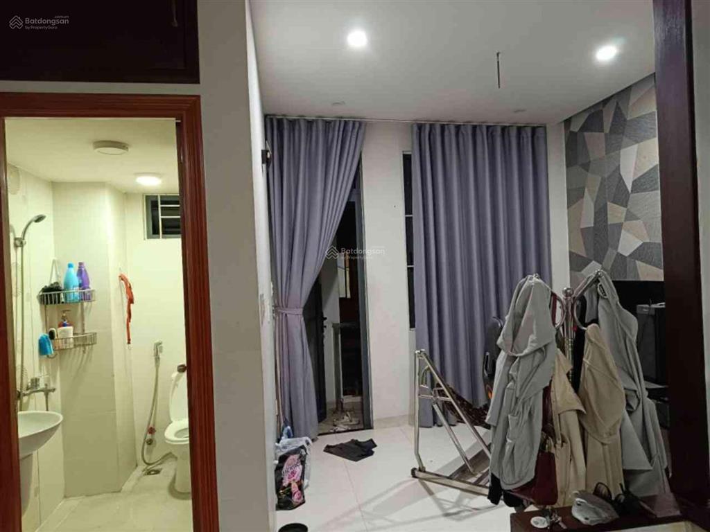 Bán nhà riêng quận 11 đường âu cơ
