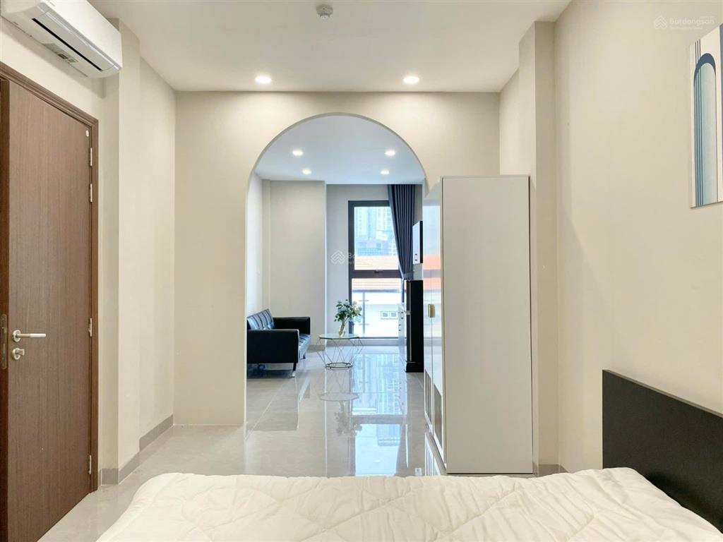 Cho thuê căn hộ 1pn cửa sổ to full nội thất ở đảo kim cương gần sala thủ thiêm bason nhận pet  mới
