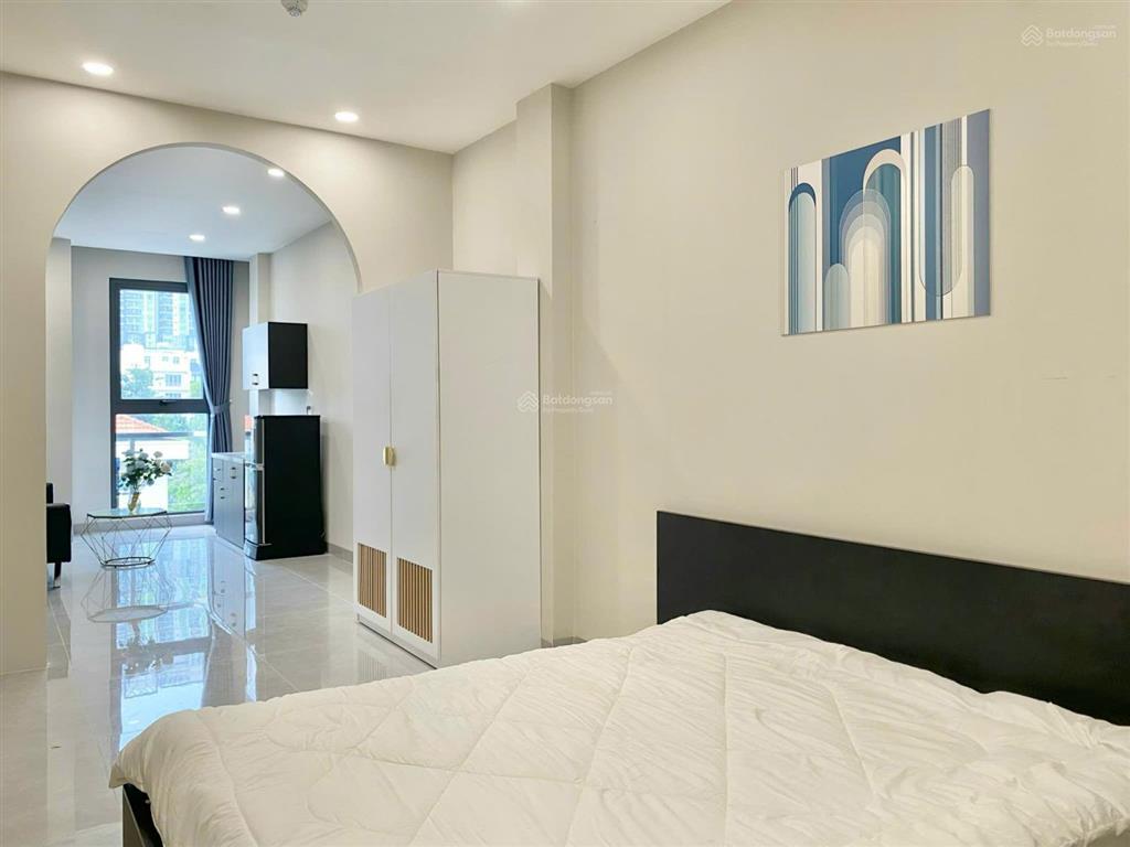 Cho thuê căn hộ 1pn cửa sổ to full nội thất ở đảo kim cương gần sala thủ thiêm bason nhận pet  mới