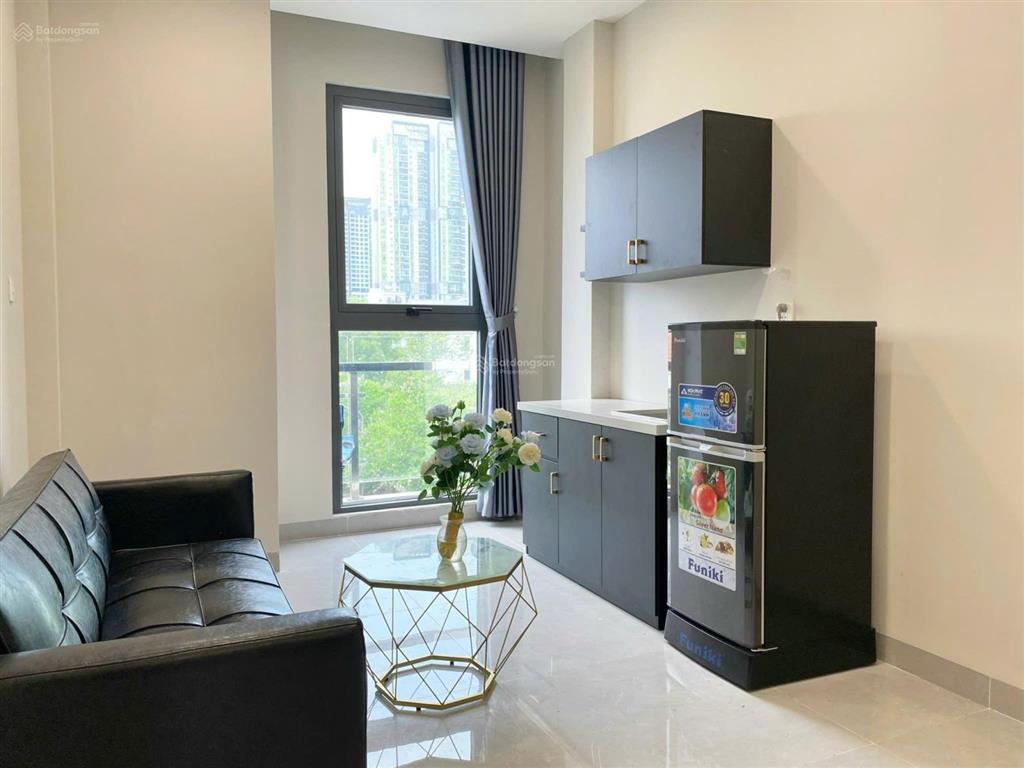 Cho thuê căn hộ 1pn cửa sổ to full nội thất ở đảo kim cương gần sala thủ thiêm bason nhận pet  mới