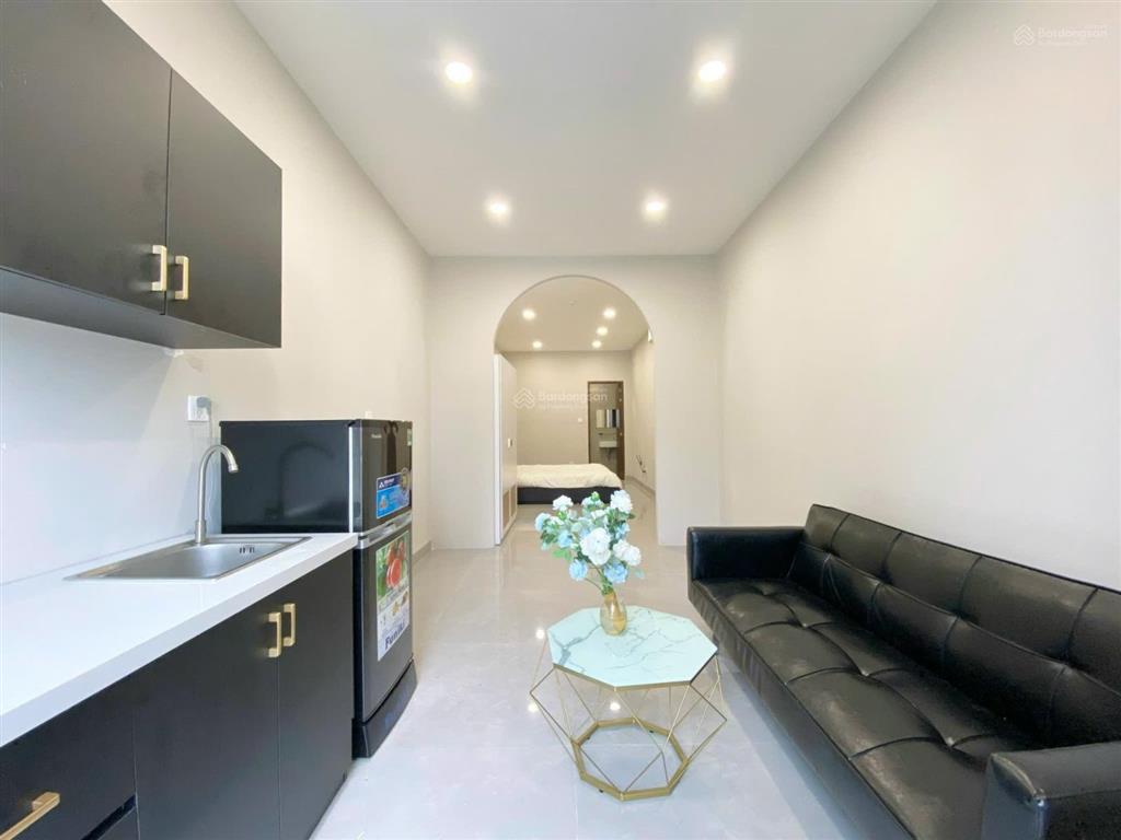 Cho thuê căn hộ 1pn cửa sổ to full nội thất ở đảo kim cương gần sala thủ thiêm bason nhận pet  mới