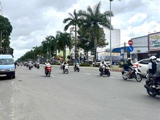 Bán nhà mặt tiền đường 3/2, phường tân an cần thơ, 1 trệt lầu, bề ngang 8m, thích hợp kinh doanh