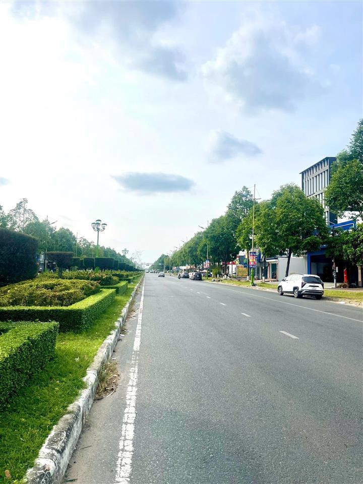 Cho thuê tòa nhà mặt tiền đường võ văn kiệt cần thơ, 1 hầm 5 lầu, dtsd 1330m², giá tốt 75 triệu/th
