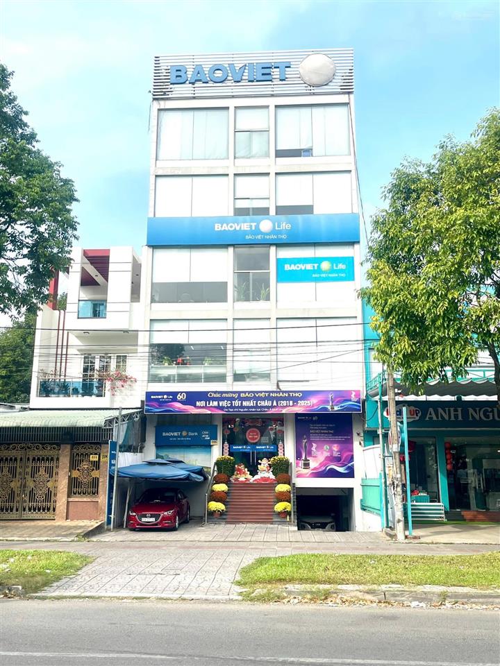 Cho thuê tòa nhà mặt tiền đường võ văn kiệt cần thơ, 1 hầm 5 lầu, dtsd 1330m², giá tốt 75 triệu/th
