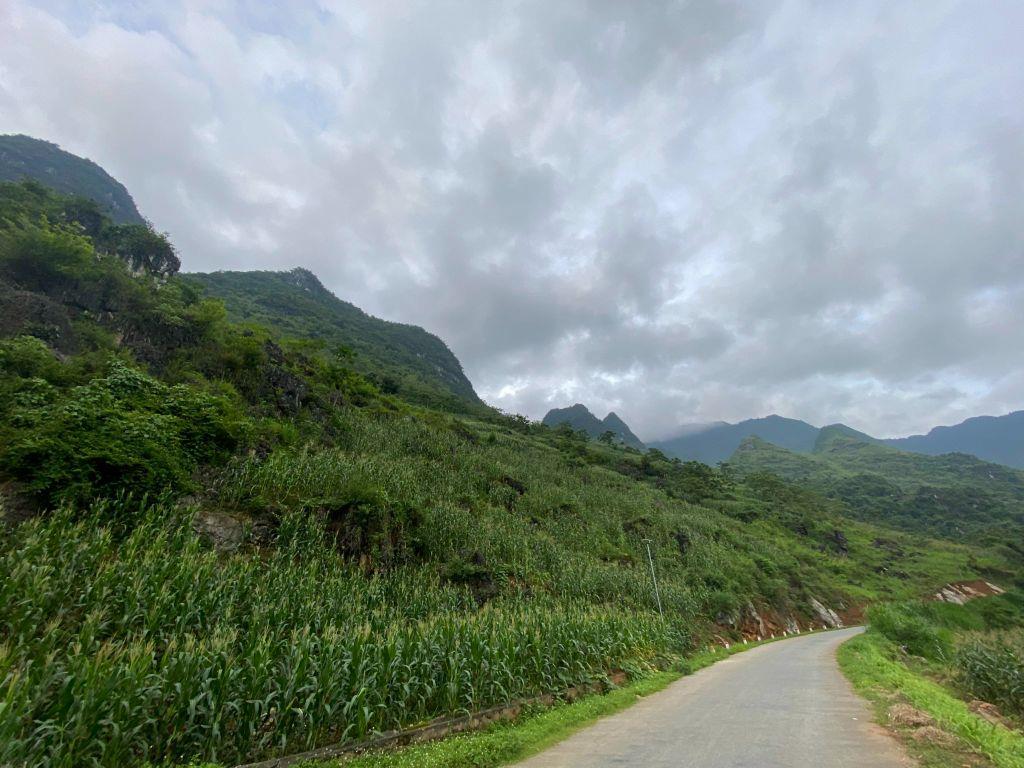 ĐẤT ĐẸP LÀM NHÀ HÀNG, KHÁCH SẠN, KHU DU LỊCH TẠI HÀ GIANG – 3800M2 - 2.8 TỶ. LH:0985836678.