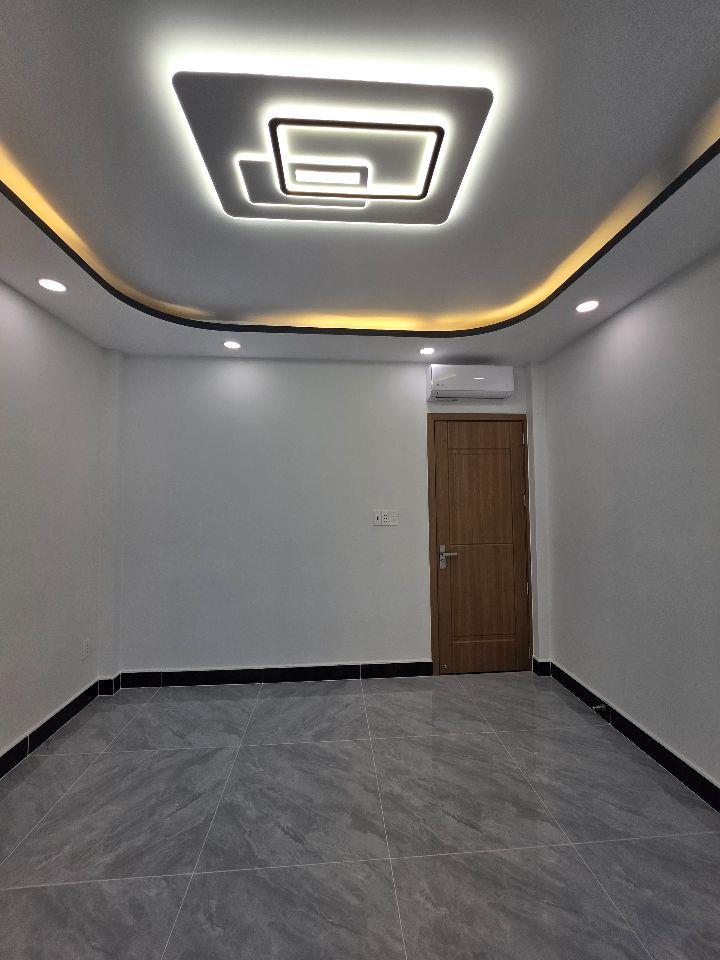 CHÍNH CHỦ CẦN BÁN NHÀ MẶT TIỀN 80M² TÂN XUÂN, SHR , 5.2 TỶ. LH:0909635789.