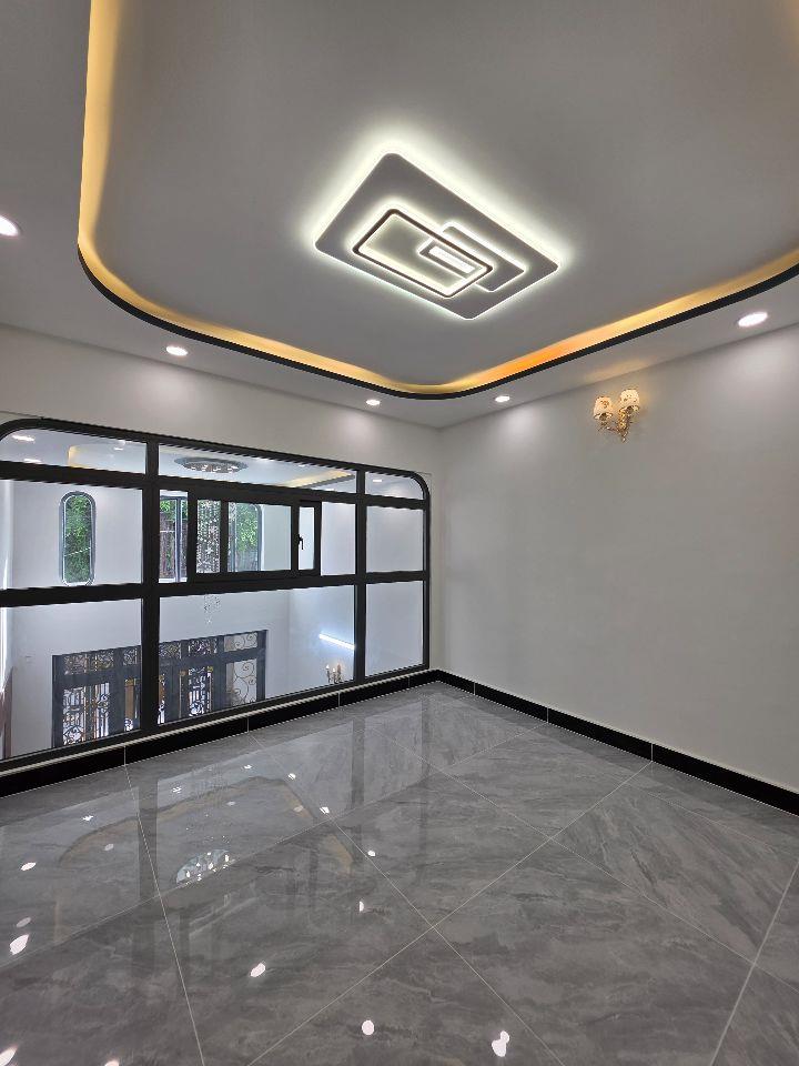 CHÍNH CHỦ CẦN BÁN NHÀ MẶT TIỀN 80M² TÂN XUÂN, SHR , 5.2 TỶ. LH:0909635789.