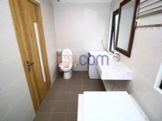 SIÊU PHẨM MẶT PHỐ LINH LANG – TRUNG TÂM BA ĐÌNH – DÒNG TIỀN KHỦNG-2tỷ4/năm