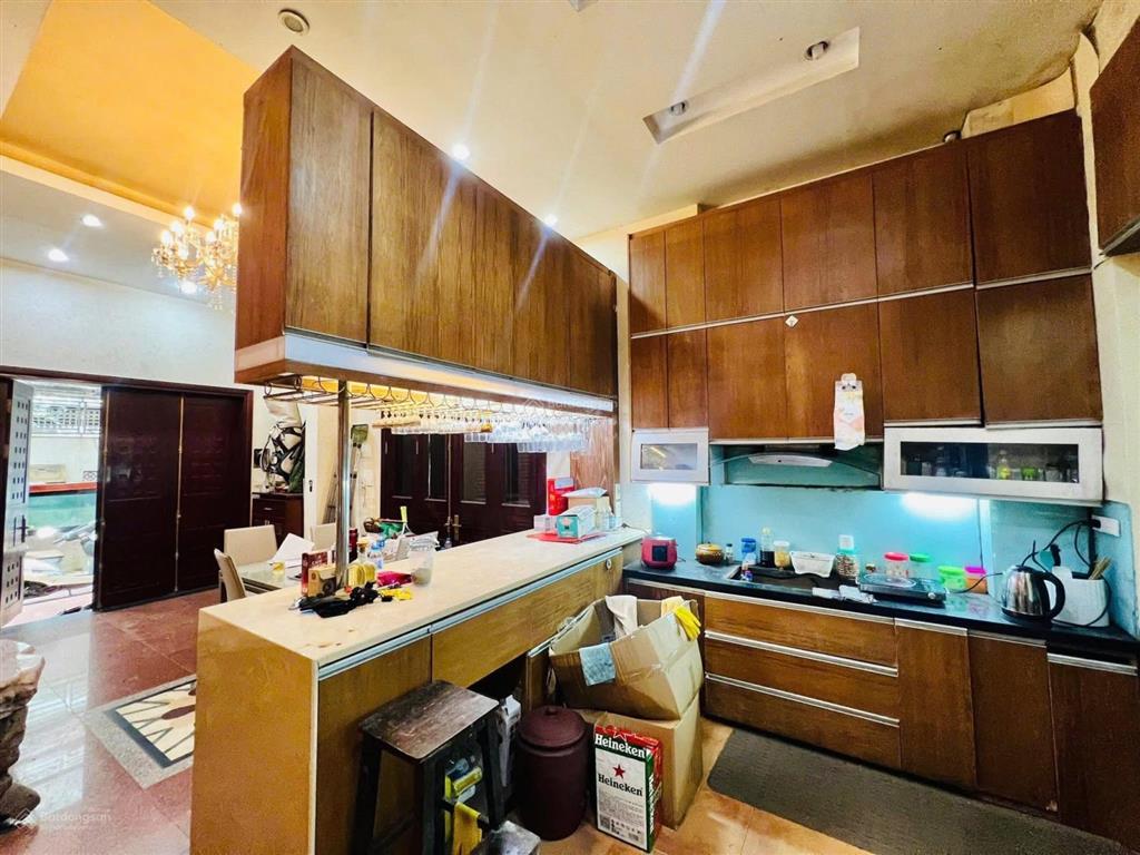 Tự tại giữa lòng mỹ đình  biệt thự phố thiên hiền mặt tiền 11m  có hầm để xe vỉa hè container tr