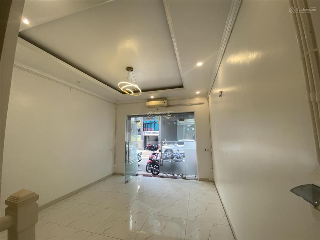 Cho thuê nhà mặt phố lưu quang vũ 80m2 5 tầng giá 35tr