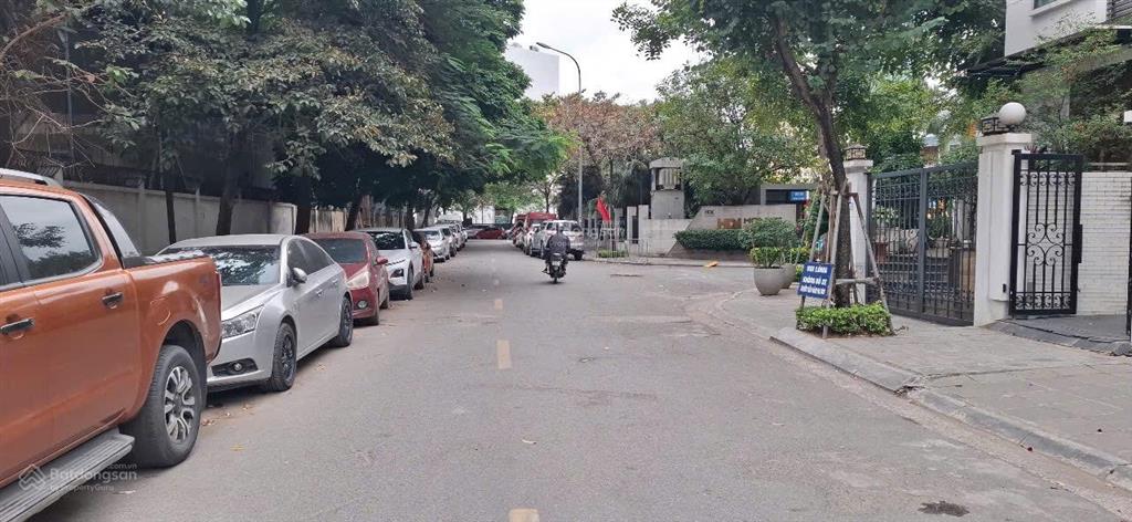 Cho thuê nhà mặt phố khu trung kính 100m2, 5 tầng, giá 55tr