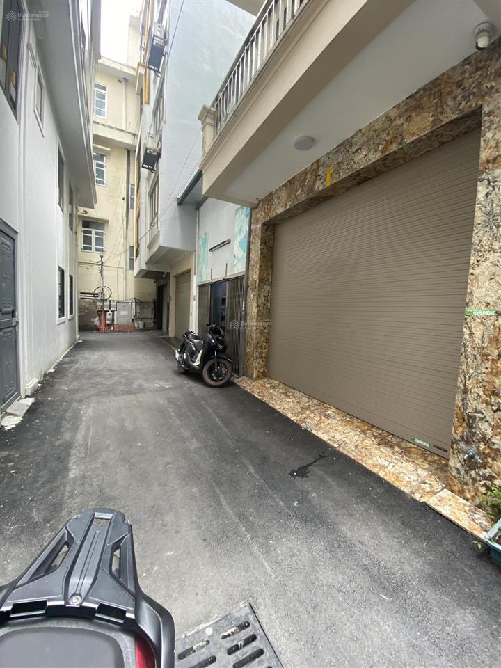 Cho thuê nhà trần duy hưng, cầu giấy. 55m², 7 tầng có thang máy, giá 30tr