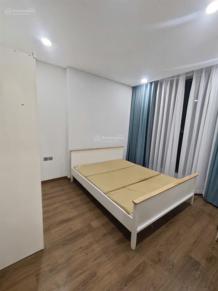 Cho thuê căn hộ mới 100%  đầy đủ nội thất tiện nghi tiêu chuẩn phòng khách sạn
